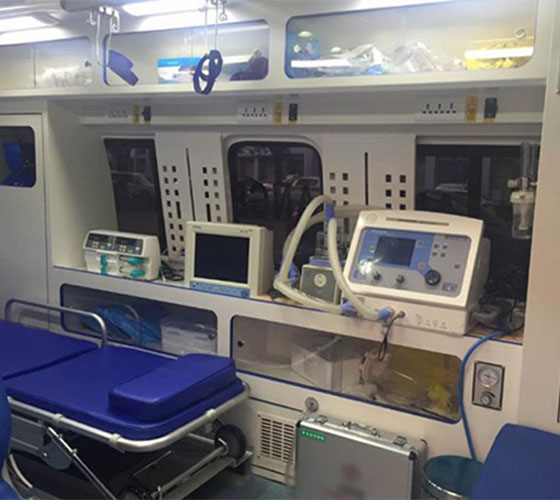 德格县车辆内部展示